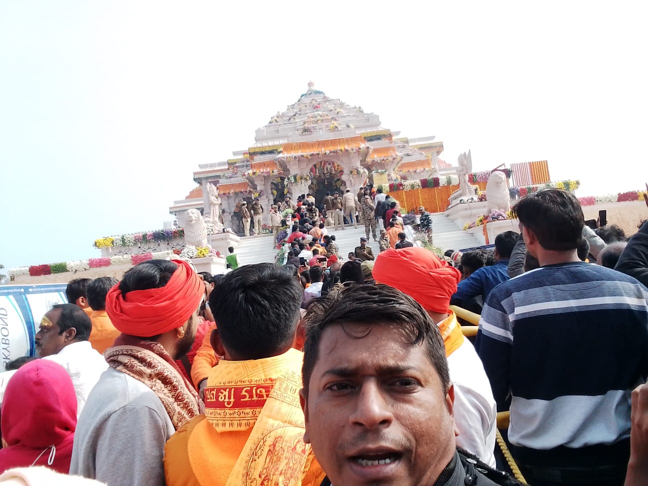 Ayodhya Ram Mandir Live